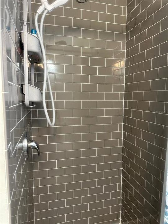 待售: $375,000 (3 贝兹, 2 浴室, 1036 平方英尺)