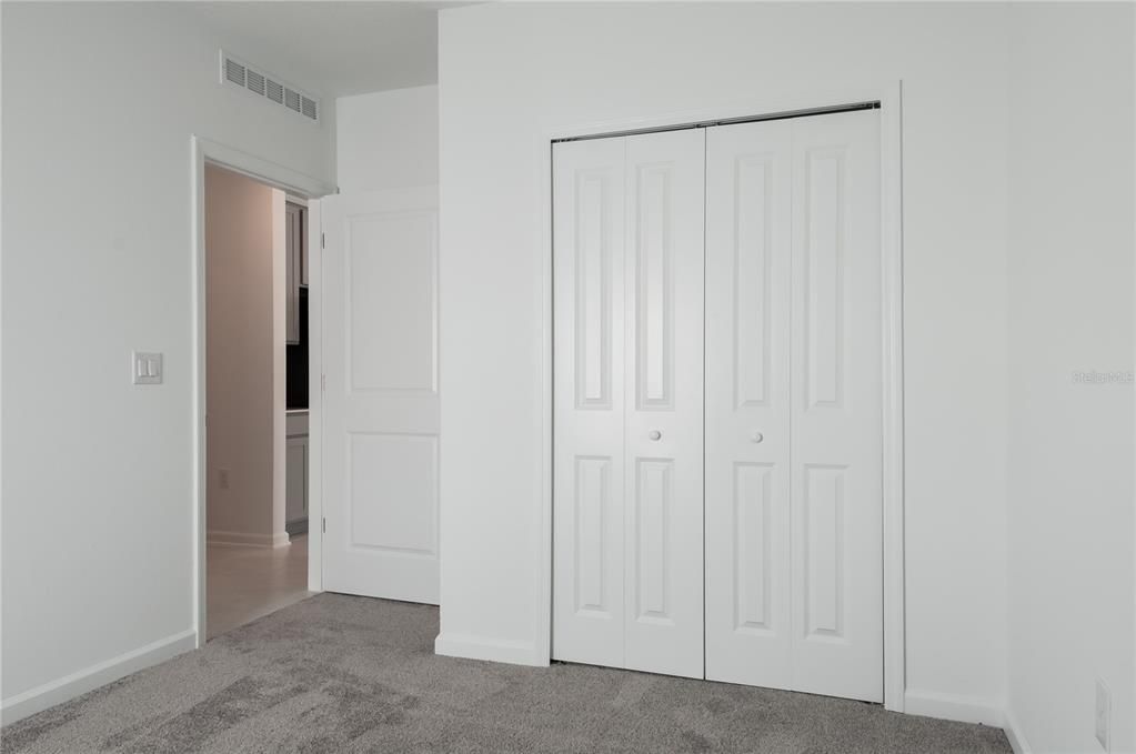 出租: $2,050 (3 贝兹, 2 浴室, 1432 平方英尺)