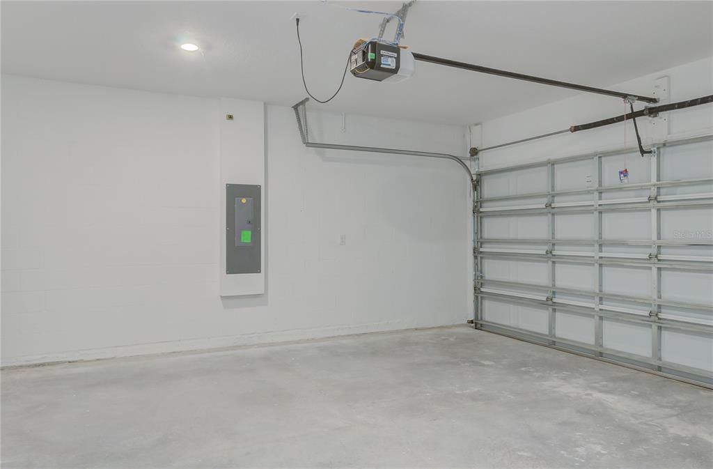 出租: $2,050 (3 贝兹, 2 浴室, 1432 平方英尺)