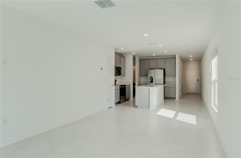 出租: $2,050 (3 贝兹, 2 浴室, 1432 平方英尺)