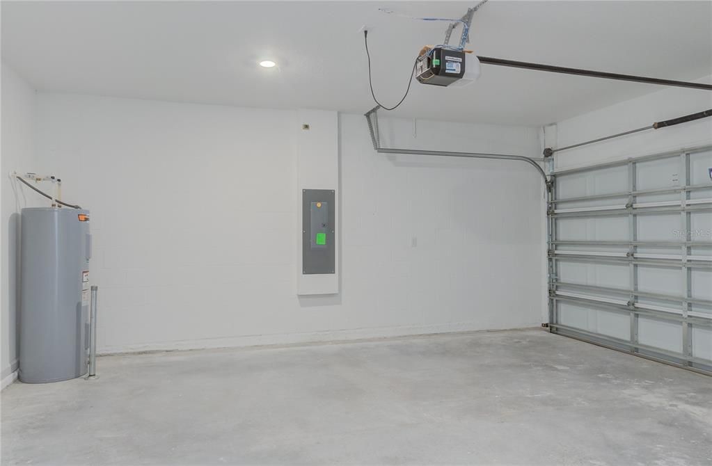 出租: $2,050 (3 贝兹, 2 浴室, 1432 平方英尺)