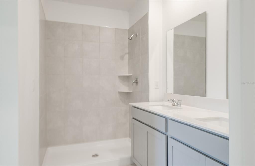 出租: $2,050 (3 贝兹, 2 浴室, 1432 平方英尺)