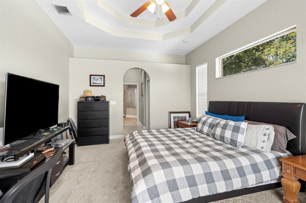 На продажу: $440,000 (3 спален, 2 ванн, 2242 Квадратных фут)