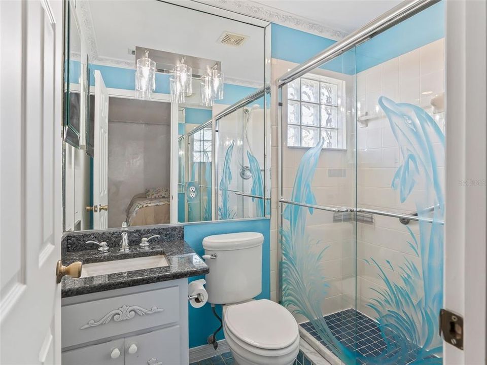 En Venta: $395,000 (3 camas, 3 baños, 2233 Pies cuadrados)