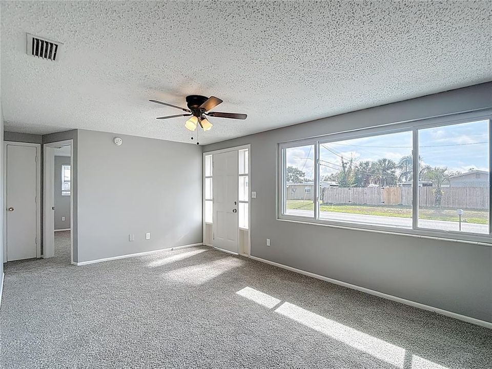 En Venta: $210,000 (2 camas, 1 baños, 956 Pies cuadrados)