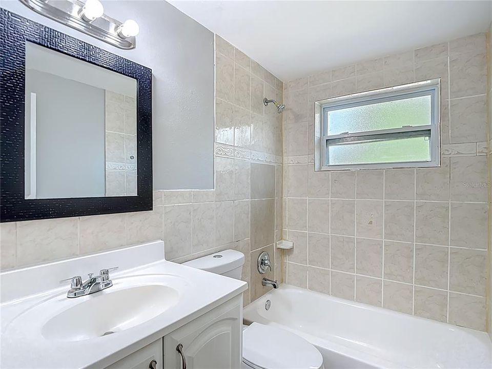 En Venta: $210,000 (2 camas, 1 baños, 956 Pies cuadrados)