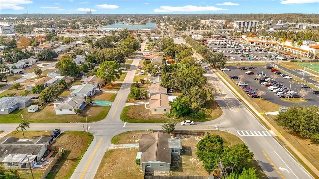 En Venta: $210,000 (2 camas, 1 baños, 956 Pies cuadrados)