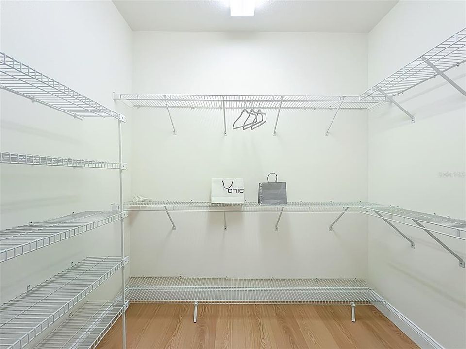 For Sale: $575,000 (3 beds, 2 baths, 2205 Square Feet)