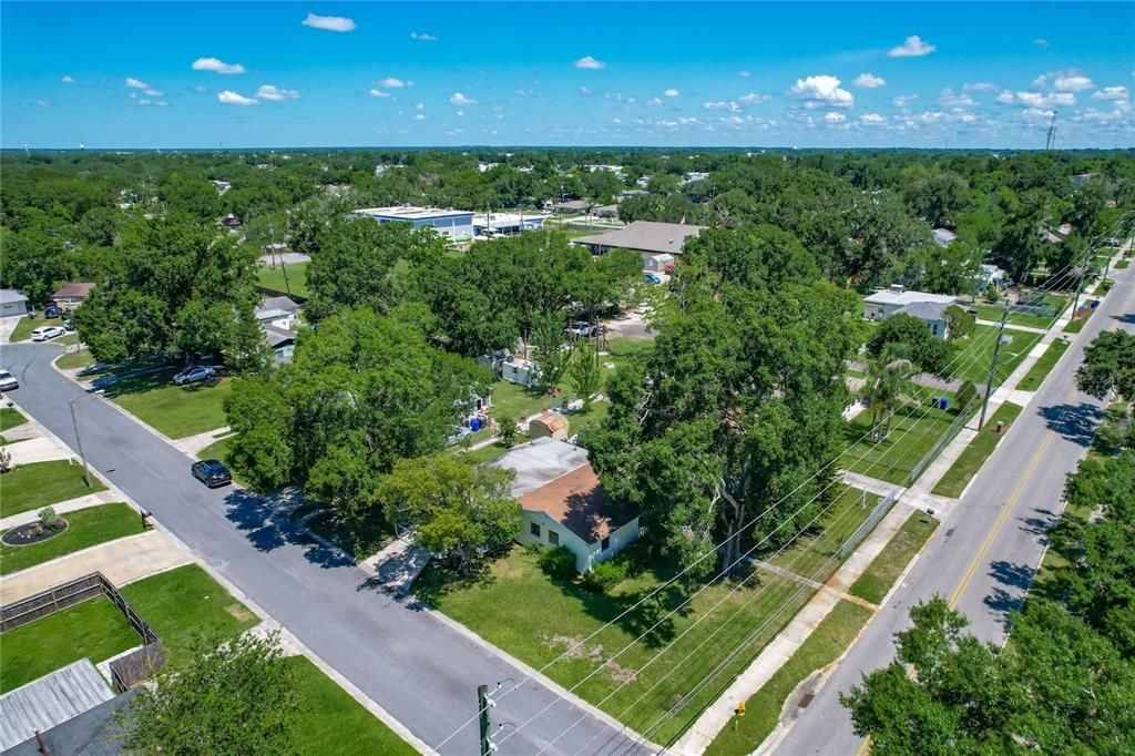 For Rent: $1,700 (3 beds, 1 baths, 1104 Square Feet)