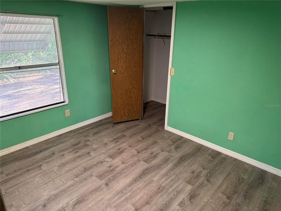 For Sale: $199,500 (3 beds, 2 baths, 1056 Square Feet)