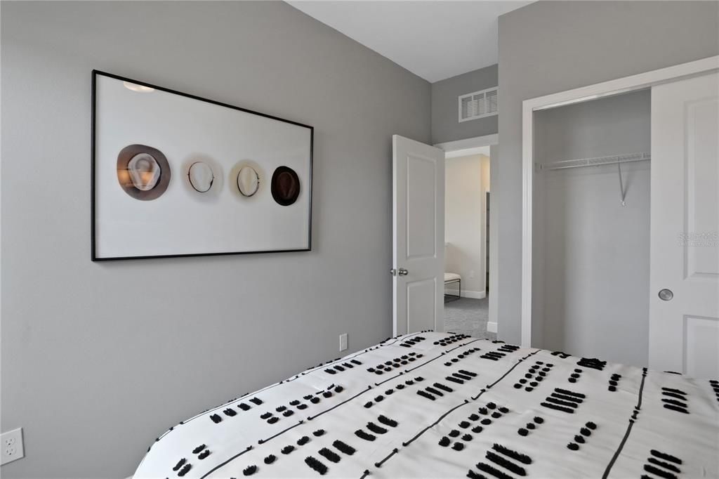 For Sale: $456,496 (3 beds, 2 baths, 1644 Square Feet)