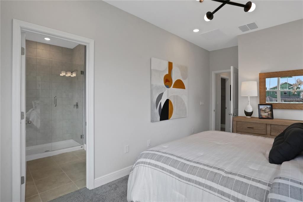 For Sale: $456,496 (3 beds, 2 baths, 1644 Square Feet)