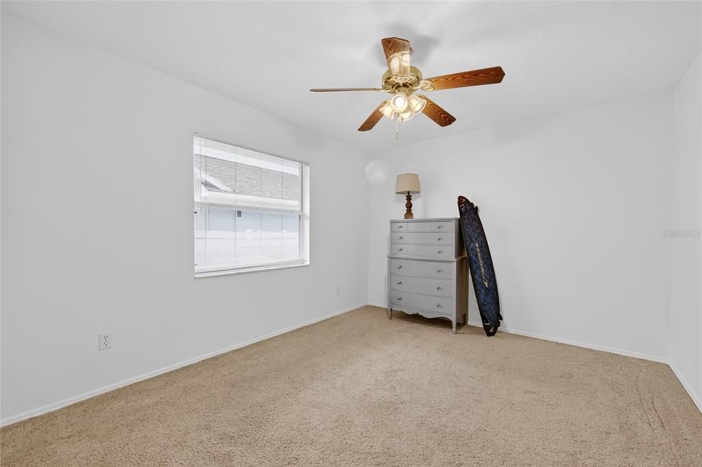 En Venta: $349,000 (3 camas, 2 baños, 1385 Pies cuadrados)