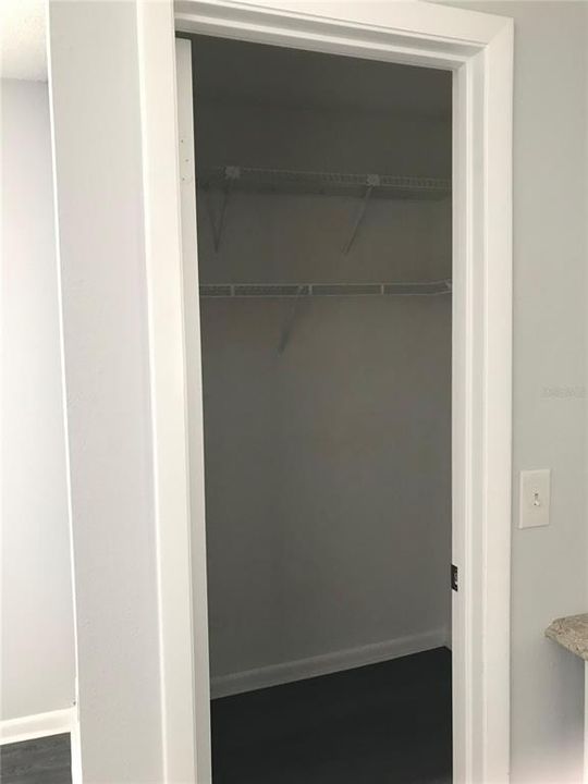 出租: $2,000 (2 贝兹, 2 浴室, 1336 平方英尺)