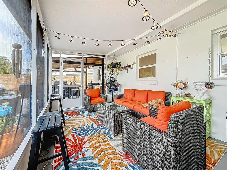 待售: $429,900 (2 贝兹, 2 浴室, 1278 平方英尺)