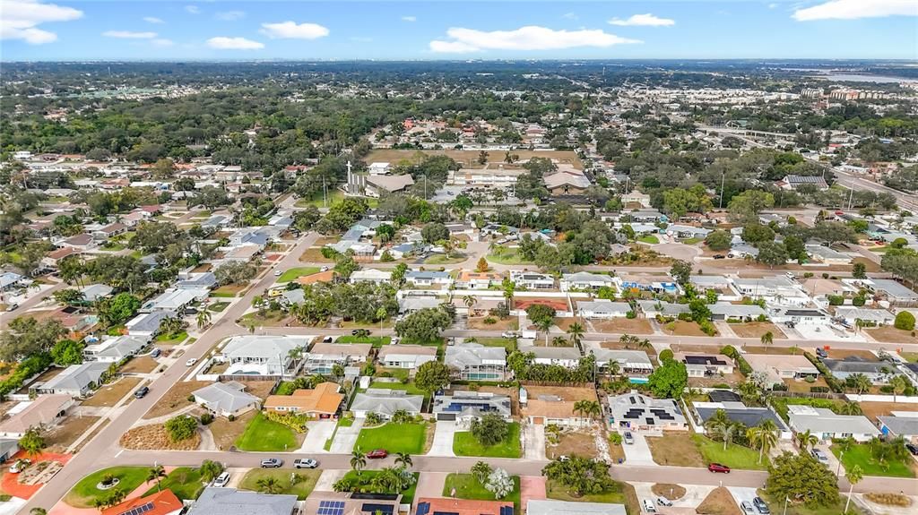 待售: $429,900 (2 贝兹, 2 浴室, 1278 平方英尺)