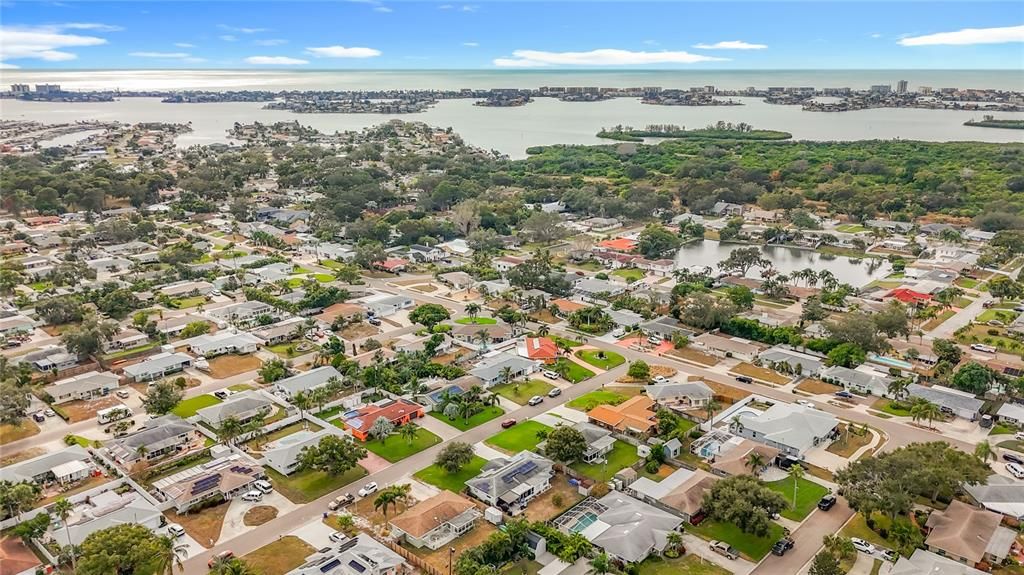 待售: $429,900 (2 贝兹, 2 浴室, 1278 平方英尺)