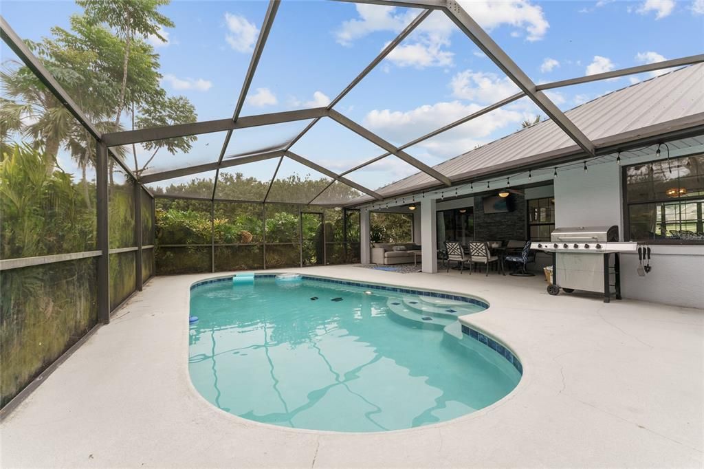 For Sale: $945,000 (4 beds, 3 baths, 2298 Square Feet)