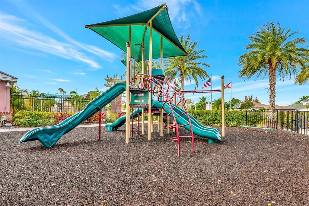 На продажу: $299,000 (3 спален, 2 ванн, 1654 Квадратных фут)