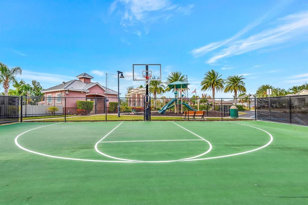 На продажу: $299,000 (3 спален, 2 ванн, 1654 Квадратных фут)