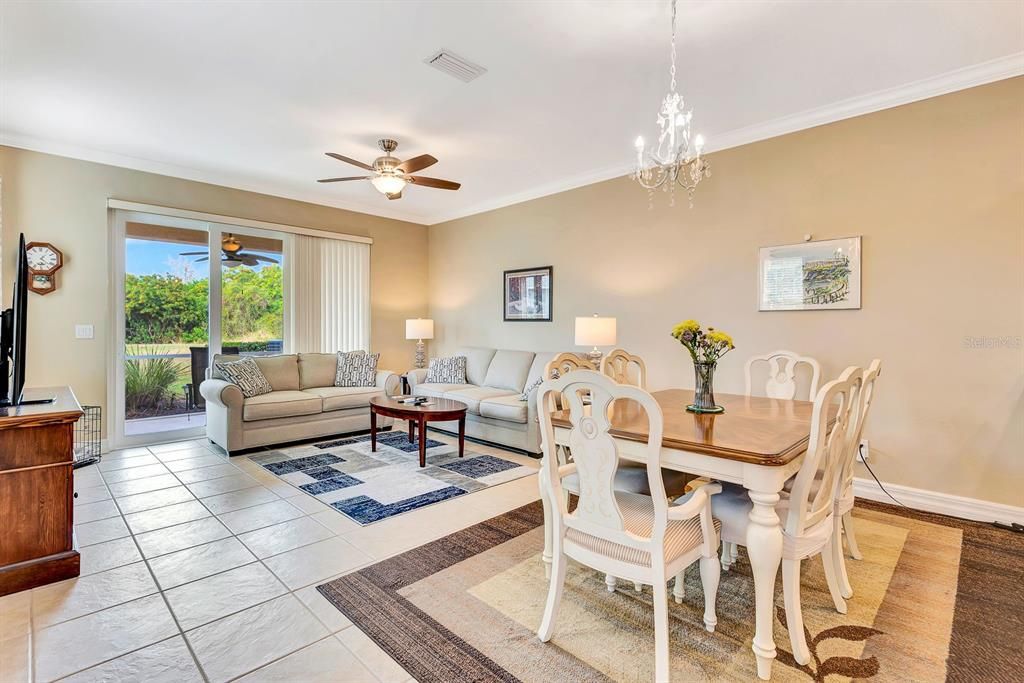 На продажу: $299,000 (3 спален, 2 ванн, 1654 Квадратных фут)