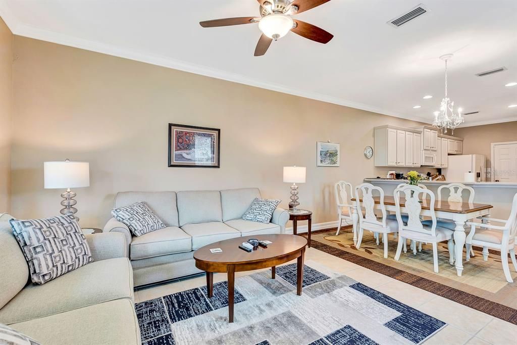 На продажу: $299,000 (3 спален, 2 ванн, 1654 Квадратных фут)