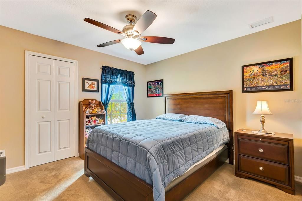 На продажу: $299,000 (3 спален, 2 ванн, 1654 Квадратных фут)