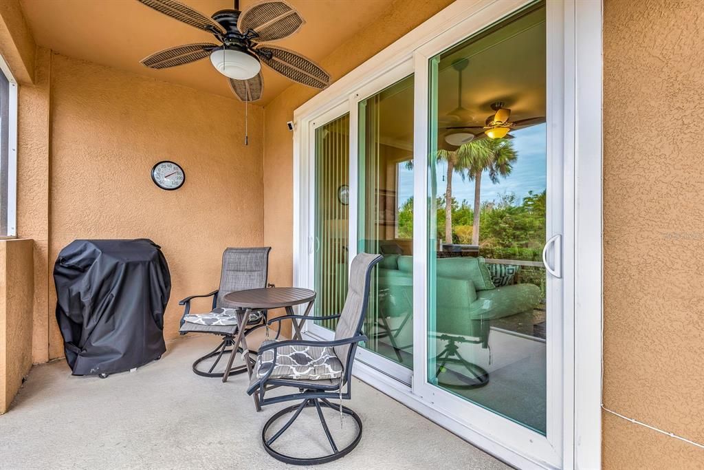 На продажу: $299,000 (3 спален, 2 ванн, 1654 Квадратных фут)