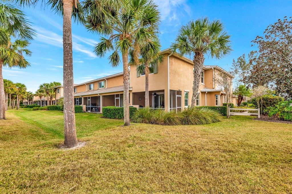 На продажу: $299,000 (3 спален, 2 ванн, 1654 Квадратных фут)