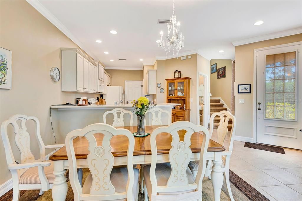 На продажу: $299,000 (3 спален, 2 ванн, 1654 Квадратных фут)