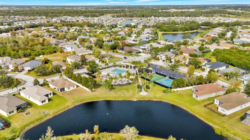 На продажу: $299,000 (3 спален, 2 ванн, 1654 Квадратных фут)