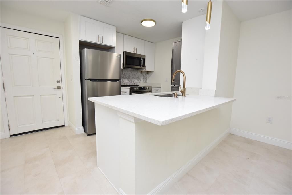 En Renta: $1,500 (2 camas, 1 baños, 840 Pies cuadrados)