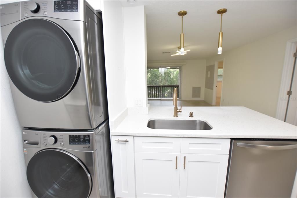 En Renta: $1,500 (2 camas, 1 baños, 840 Pies cuadrados)