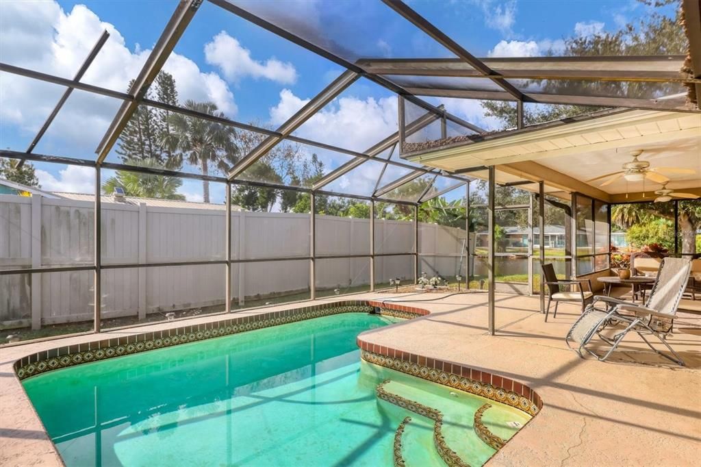 En Venta: $459,900 (3 camas, 2 baños, 1343 Pies cuadrados)