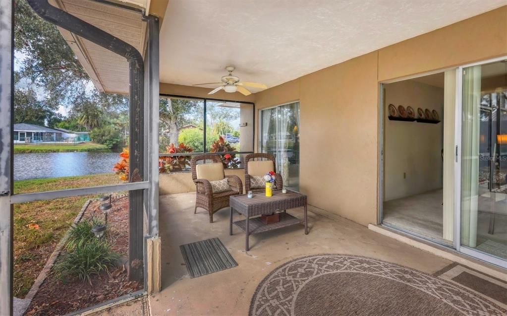 En Venta: $459,900 (3 camas, 2 baños, 1343 Pies cuadrados)