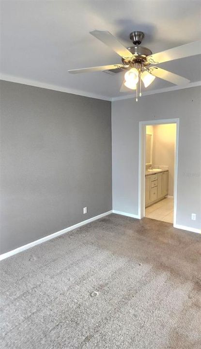 На продажу: $389,000 (3 спален, 2 ванн, 1432 Квадратных фут)