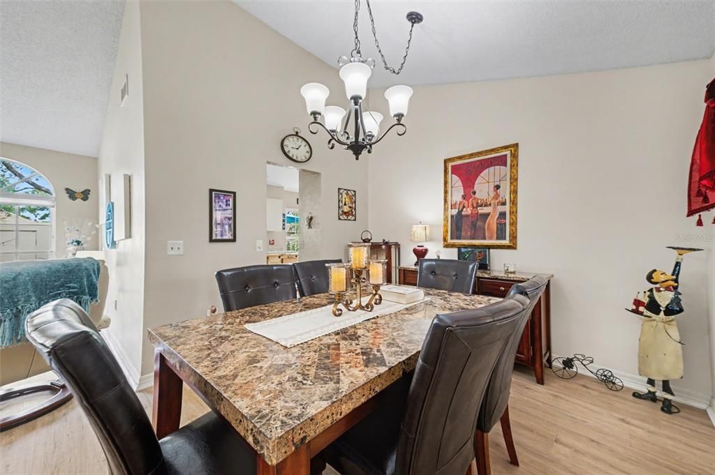 For Sale: $259,000 (3 beds, 2 baths, 1332 Square Feet)