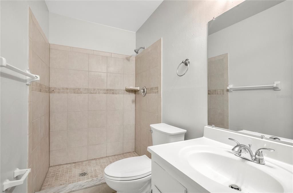 For Sale: $415,000 (3 beds, 2 baths, 1737 Square Feet)