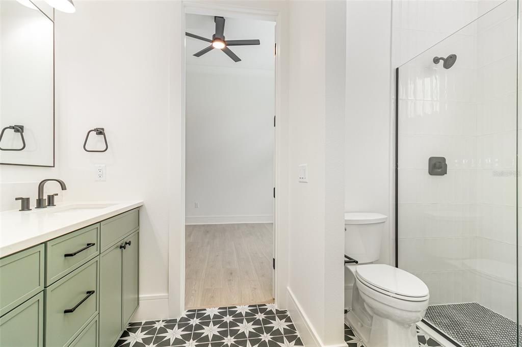 For Sale: $2,480,000 (5 beds, 4 baths, 4013 Square Feet)