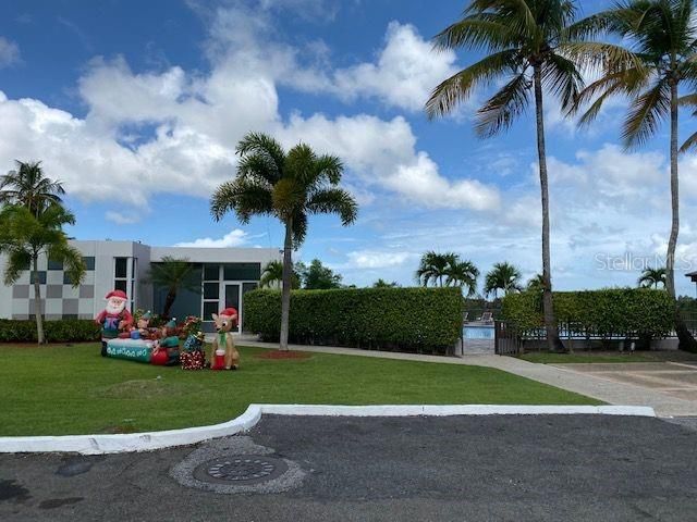 For Rent: $3,250 (3 beds, 2 baths, 1200 Square Feet)