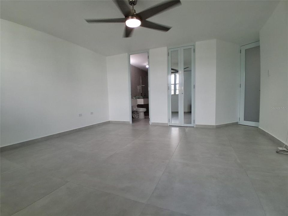 For Rent: $3,250 (3 beds, 2 baths, 1200 Square Feet)