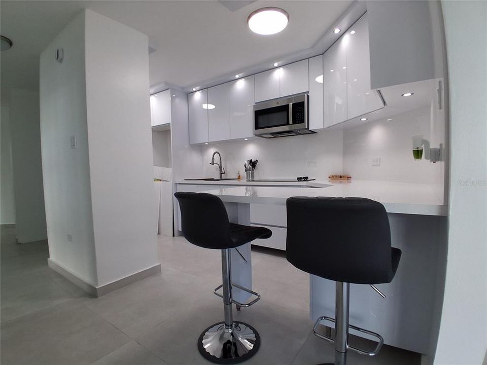 For Rent: $3,250 (3 beds, 2 baths, 1200 Square Feet)