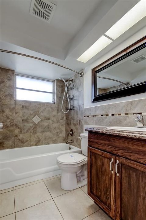 For Sale: $290,000 (3 beds, 2 baths, 1314 Square Feet)