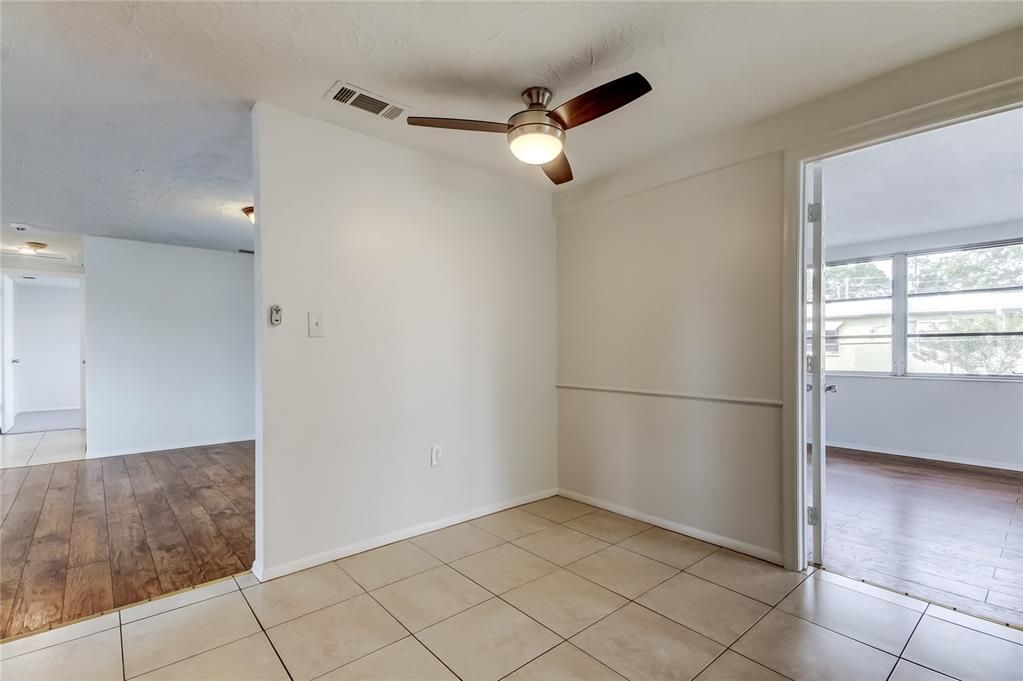 For Sale: $290,000 (3 beds, 2 baths, 1314 Square Feet)