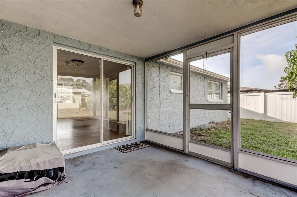 For Sale: $290,000 (3 beds, 2 baths, 1314 Square Feet)