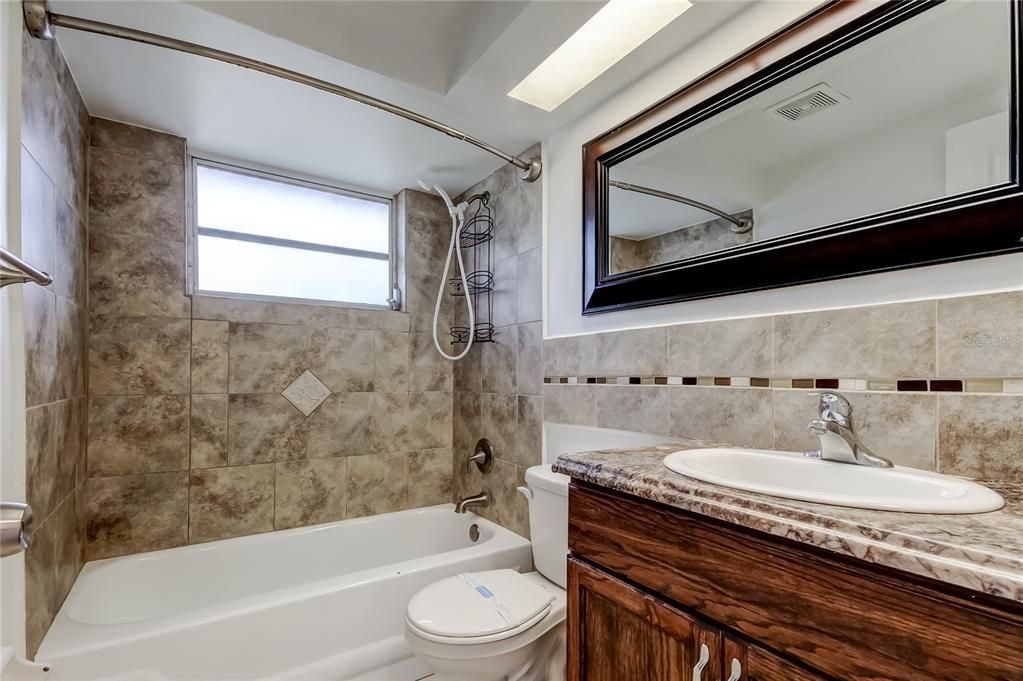 For Sale: $290,000 (3 beds, 2 baths, 1314 Square Feet)