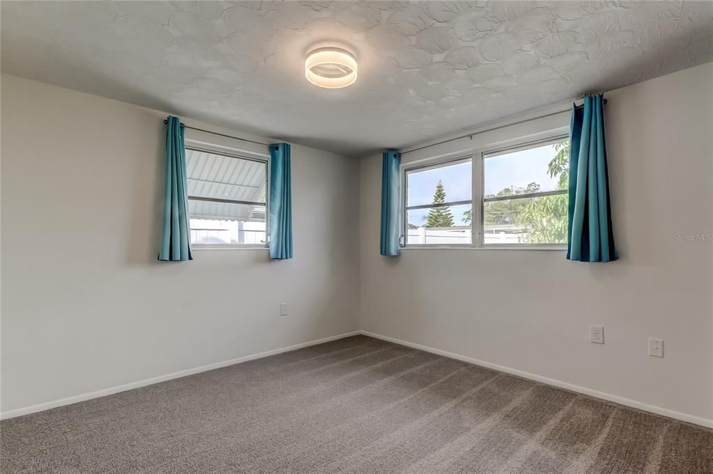 For Sale: $290,000 (3 beds, 2 baths, 1314 Square Feet)