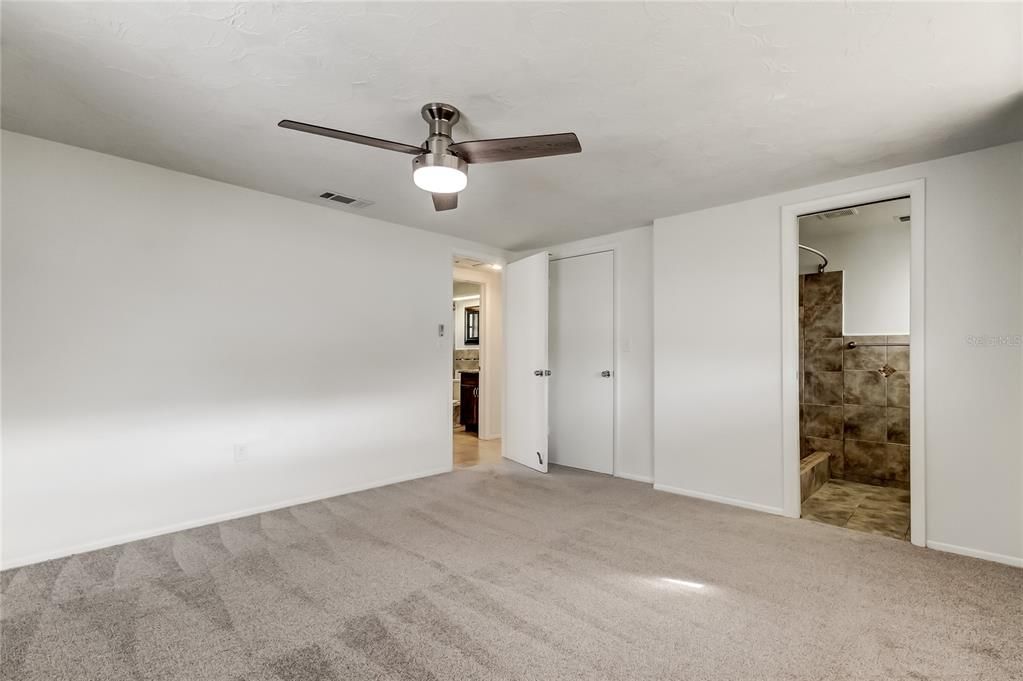 For Sale: $290,000 (3 beds, 2 baths, 1314 Square Feet)