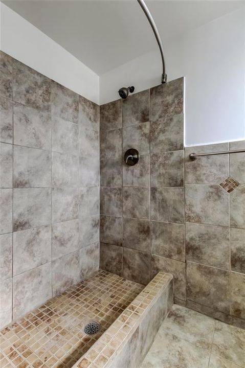 For Sale: $290,000 (3 beds, 2 baths, 1314 Square Feet)