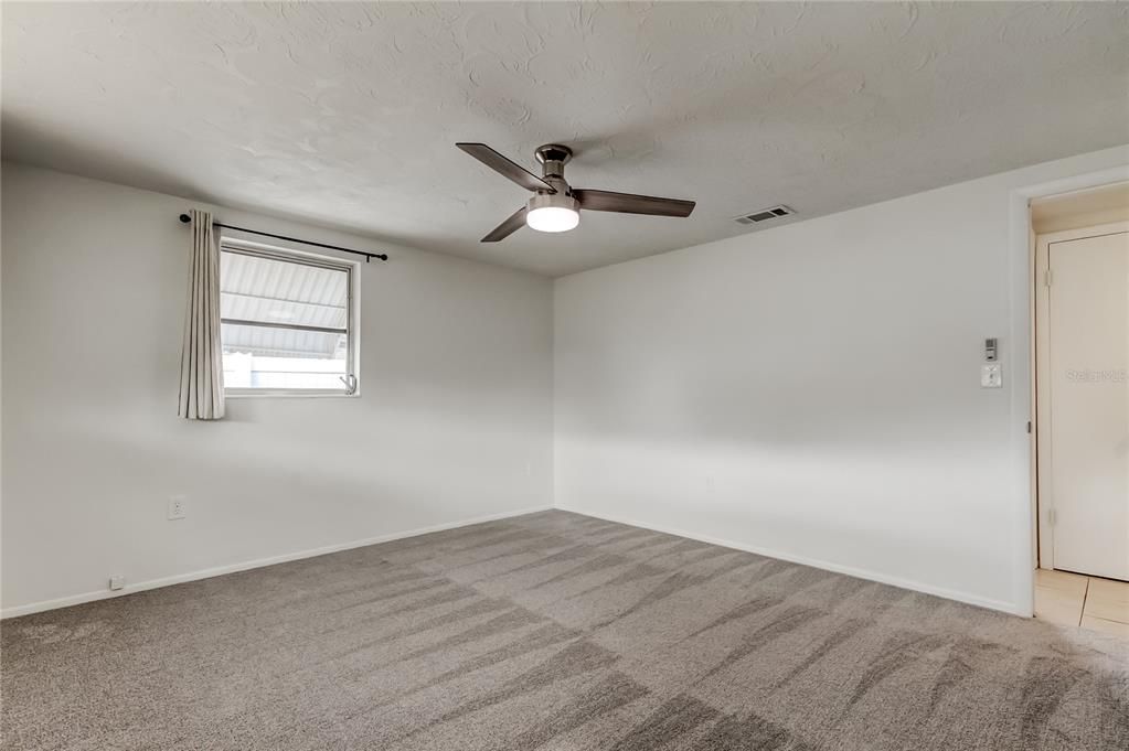 For Sale: $290,000 (3 beds, 2 baths, 1314 Square Feet)